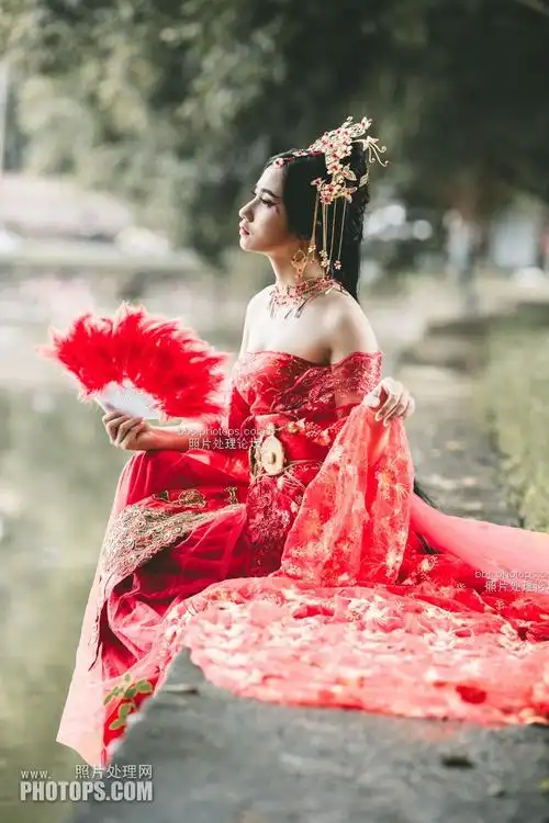 红色古筝唐裙华服美女raw原图23张(佳能6d) 调色预设-古风raw原图