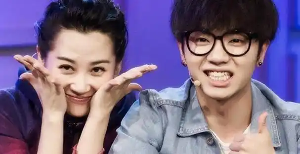 华晨宇许晴恋情疑云重重,两人否认姐弟恋,网友:你们这样太可疑