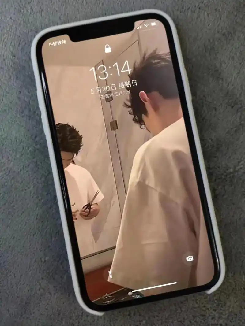 小白女友视角绝了!#白敬亭#明星壁纸 - 抖音