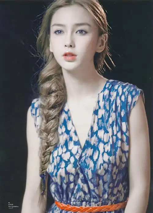 angelababy 早期小鼻混血感