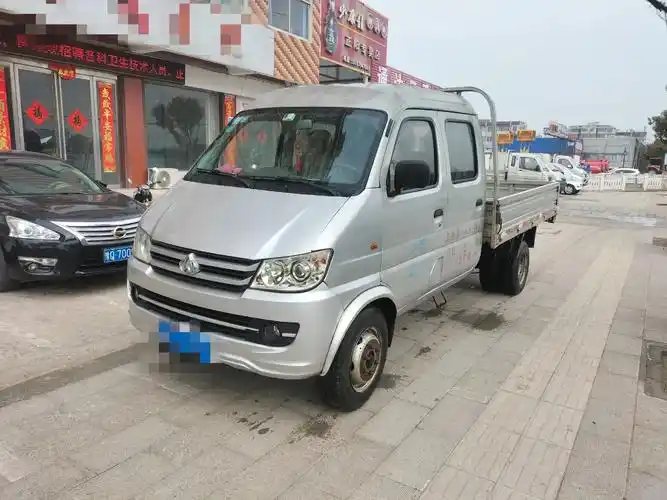 刚到店16年长安新豹2代,1.5排量双排后双轮,2.8米斗子 - 抖音