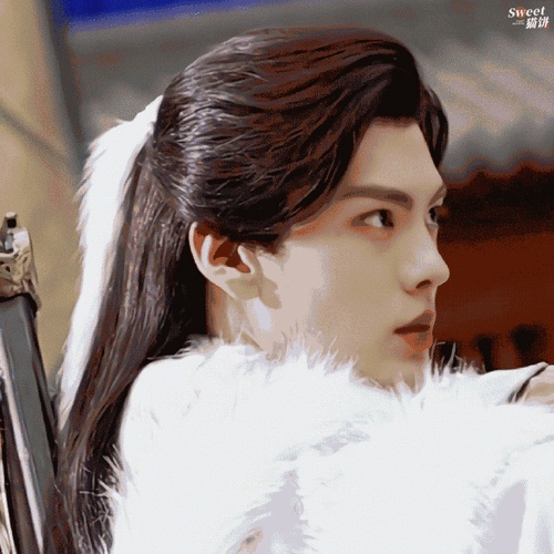 毕雯珺 古装#毕雯珺古装造型适配度真的高,帅哥快来演古偶造福粉丝吧