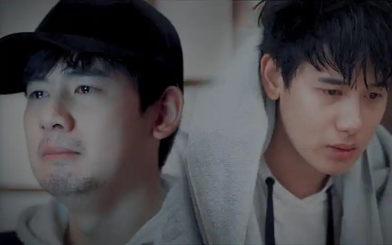 【胡先煦 | 时光】"谁能凭爱意将小猪包私有.