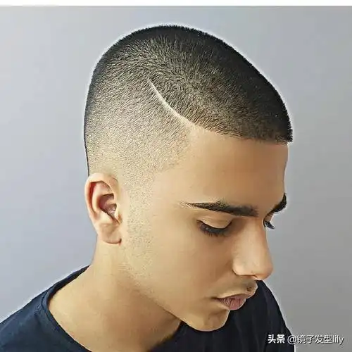 亚麻色头发图片男,亚麻色头发(这7种发型更帅更有型)