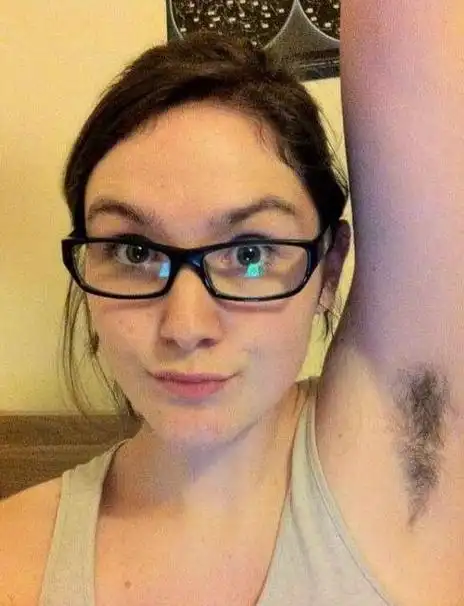 腋毛太多是一种什么体验?为什么有些人的腋下却很干净?涨知识了