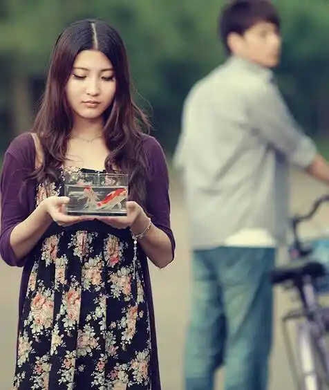 曾经错过的大多都是初恋,最美的回忆也是曾经的留恋