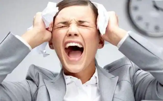 脾气暴躁易怒是什么病情绪暴躁的原因是内分泌紊乱