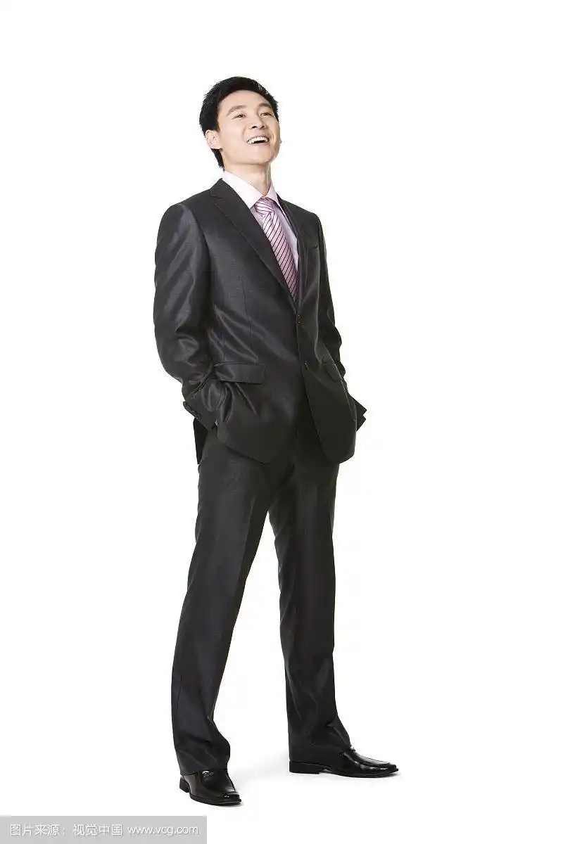 商务男士全身像