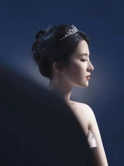 刘亦菲舒畅竟然是秘密交往18年的闺蜜朋友一生一起走