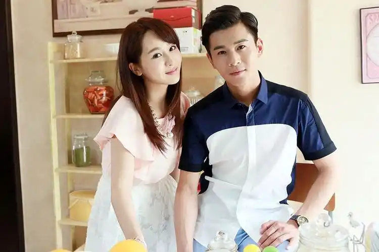 《大嫁风尚》欢乐多 乔振宇牵手杨紫花式虐狗