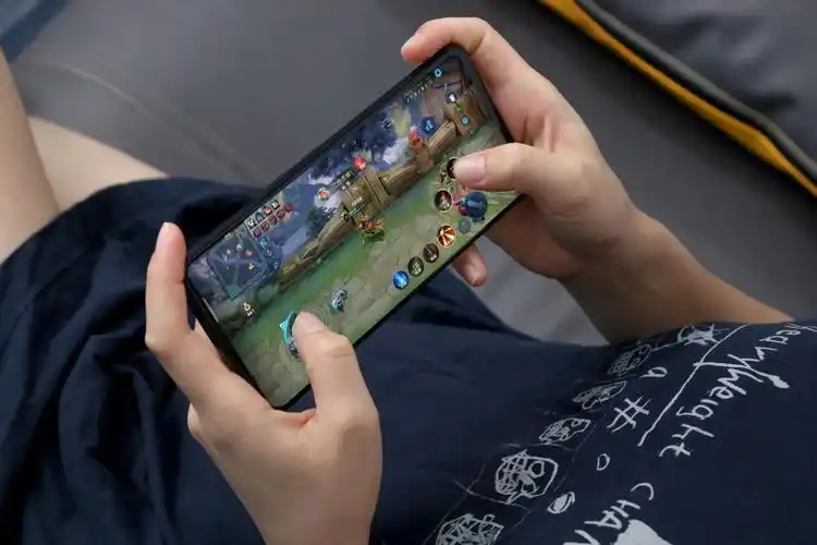 手游淘汰掌机游戏,又一个时代落幕 - 君智达