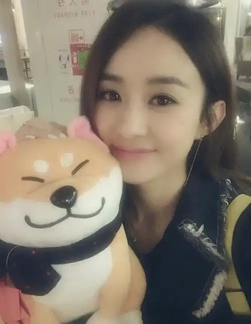 赵丽颖 微博自拍