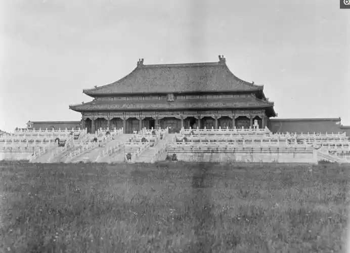 直击: 清朝紫禁城的真实面貌, 慈禧太后皇家威仪尽失!