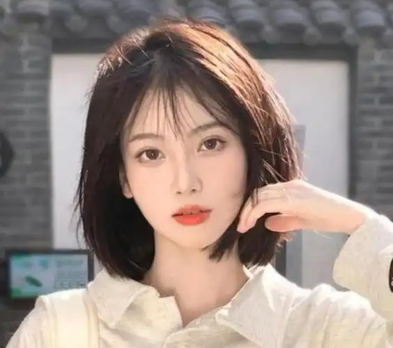 2022年最新短发发型图片最潮流短发型4050岁洋气发型