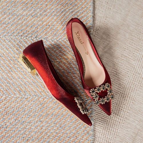 戈森凡(gesenfan)婚鞋平底孕妇大码女秀禾主婚纱两穿红色春季女新娘鞋