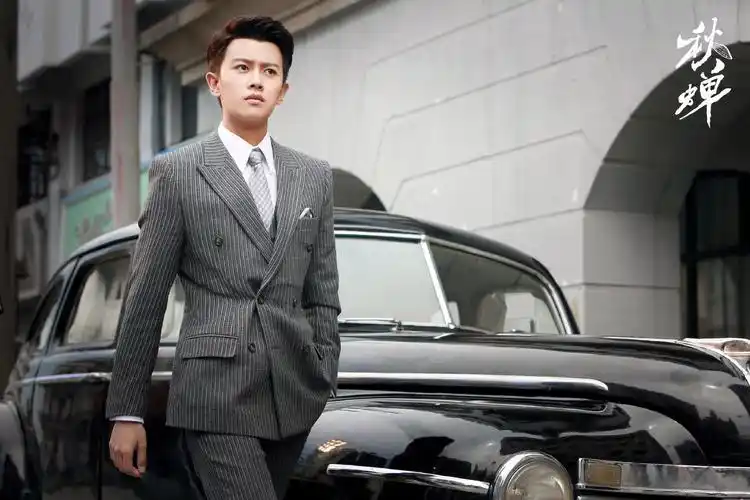 任嘉伦新闻200508奇迹冲冲又解锁新衣服了一大波冲哥制服剧照向你袭来