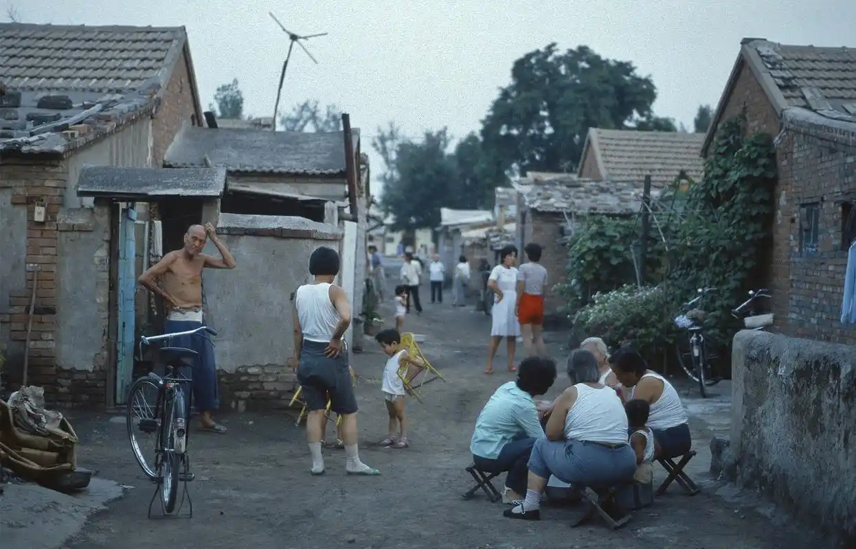 90年代中国老照片:图1非常温馨,最后一张是曾经的北京首富!