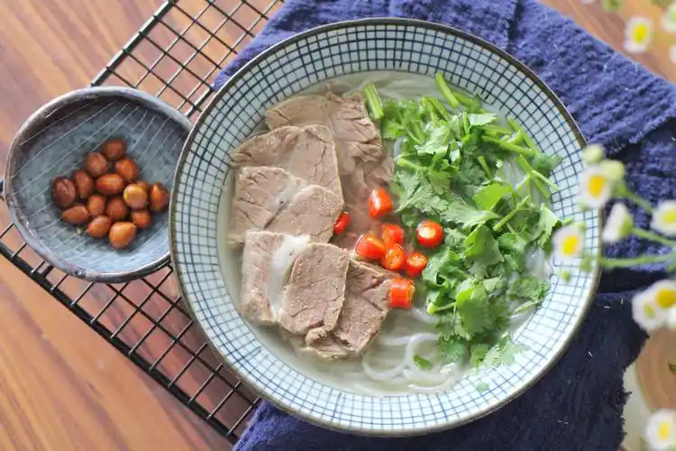 自制牛肉粉丝汤