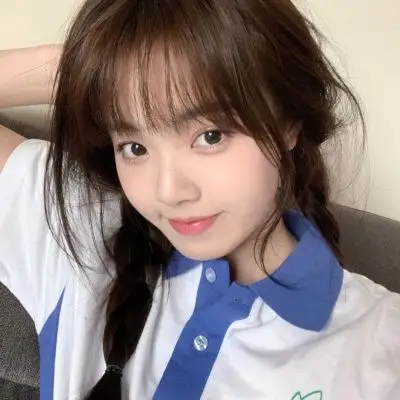 沫兮高清微信真人唯美女生头像