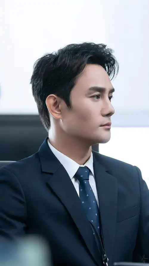 王凯向风而行##王凯顾南亭#顾南亭高清壁纸原图@王凯kkw