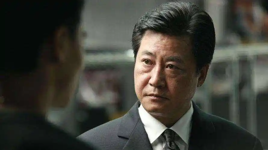 原创导演赵宝刚闪婚娶初恋丁芯47岁有喜结婚36年宠妻如宝