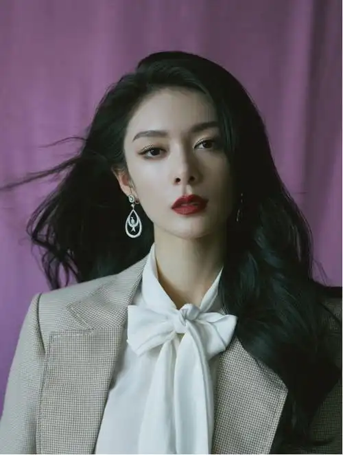 提到傅菁想必大家应该也都认识吧,她在2018年参加了选秀节目《创造101