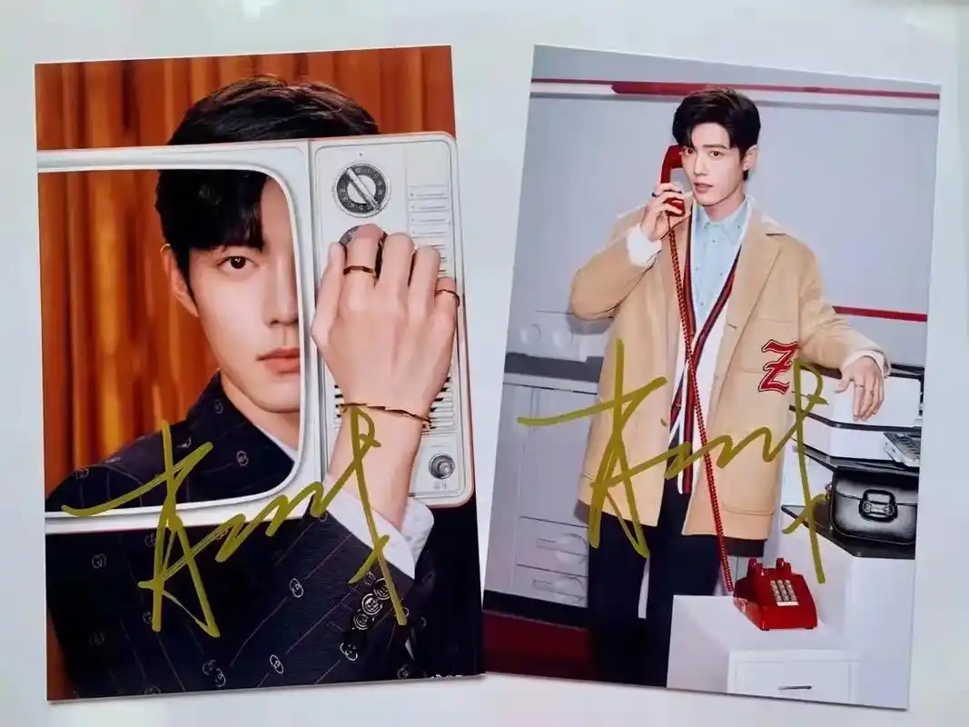 肖战#明星海报#明星签名照 - 抖音