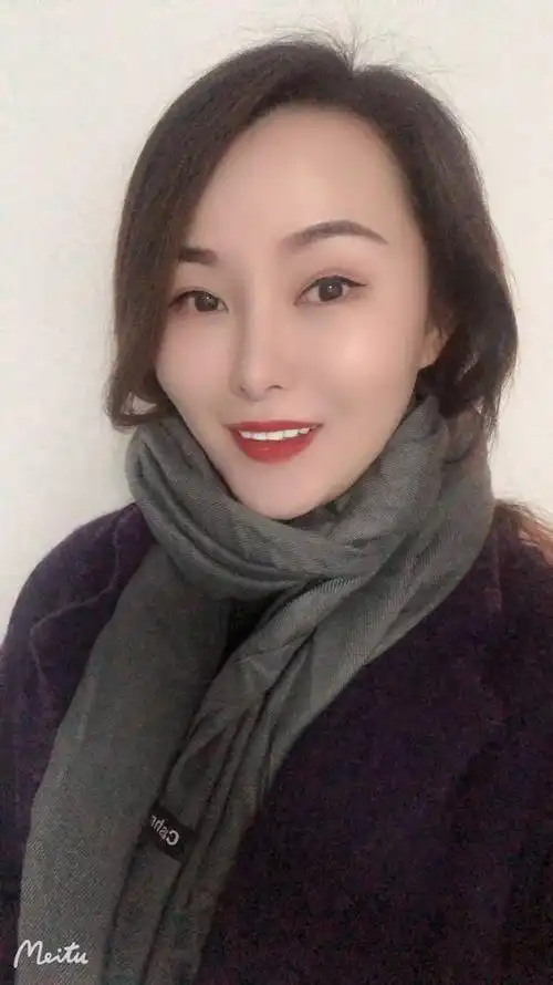 32岁离异女征婚照片(id:4119630)_江苏南京征婚交友_我主良缘网