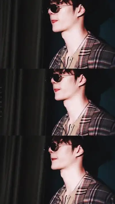 王一博三屏分隔照