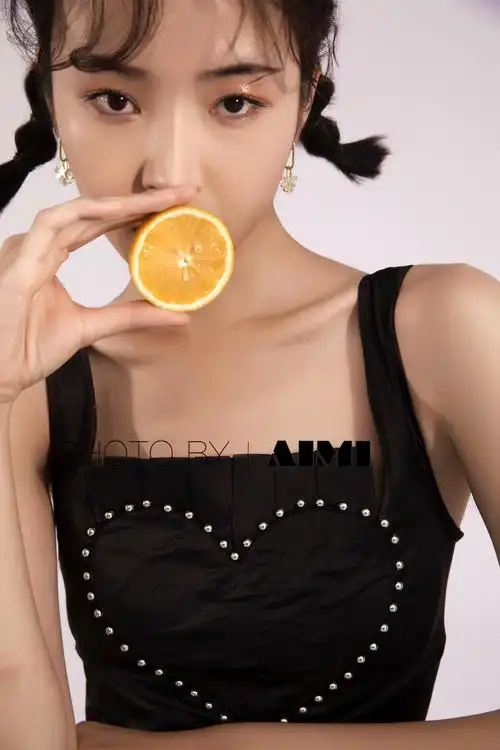 饰品时尚摄影耳饰模特造型策划棚拍拍摄__财经头条