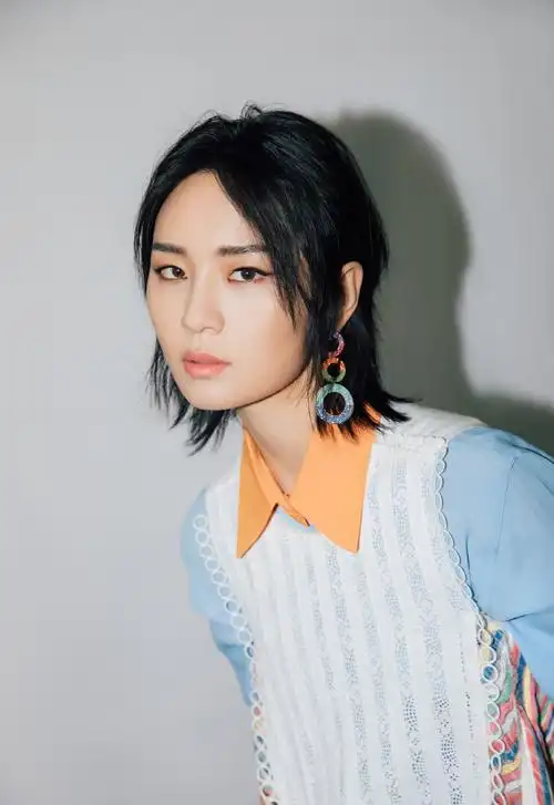 周笔畅湖南卫视春晚图片