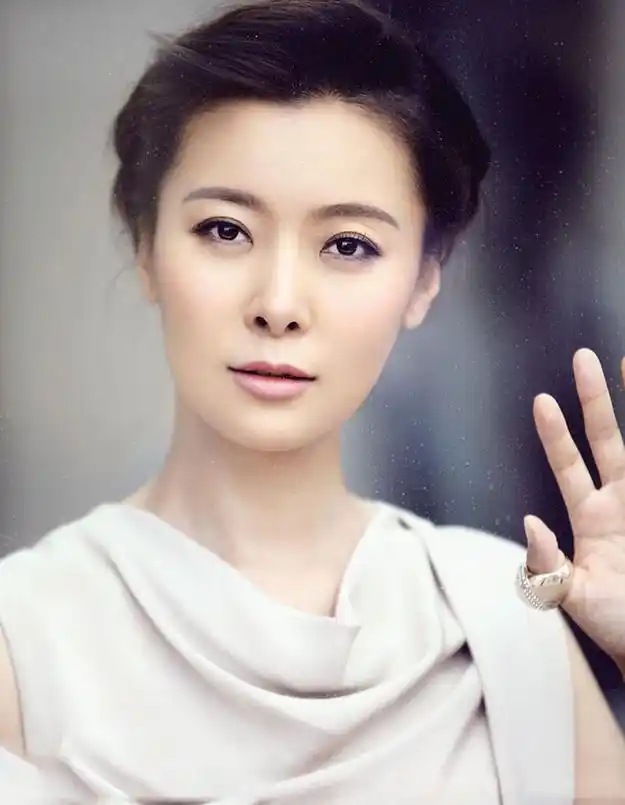 柯蓝图片 柯蓝绝佳气质写真图片