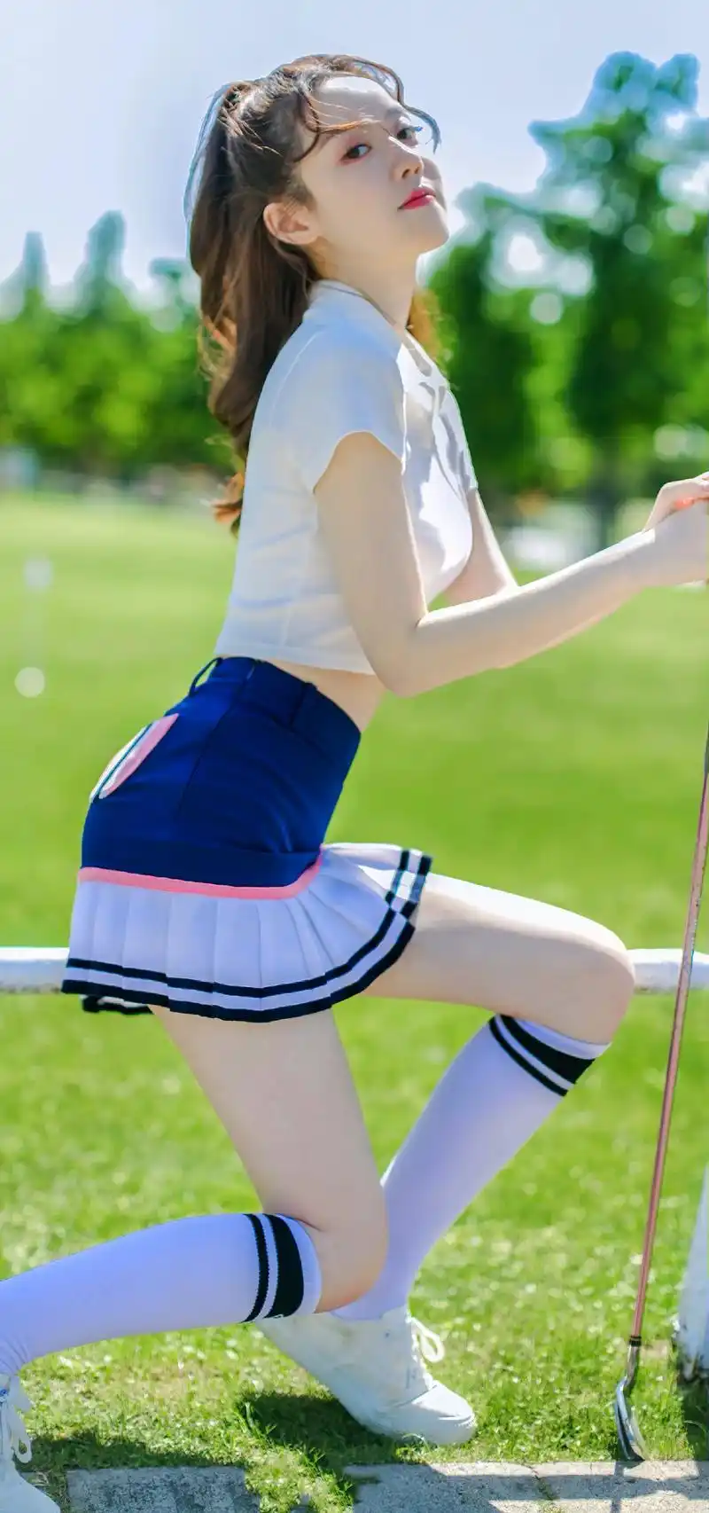 美女小姐姐好漂亮 #大长腿 #美腿修炼手册 #高清壁纸 # - 抖音