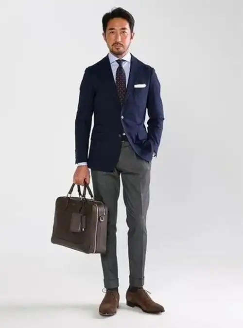 西装搭配什么鞋子男士(了解西装的穿搭窍门)-ido整形医院
