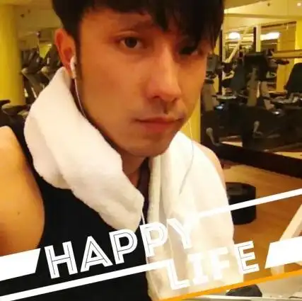 图曹骏百里挑一告白感人真假新娘分不清