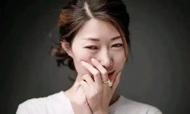 大部分女人流泪都是在哭自己