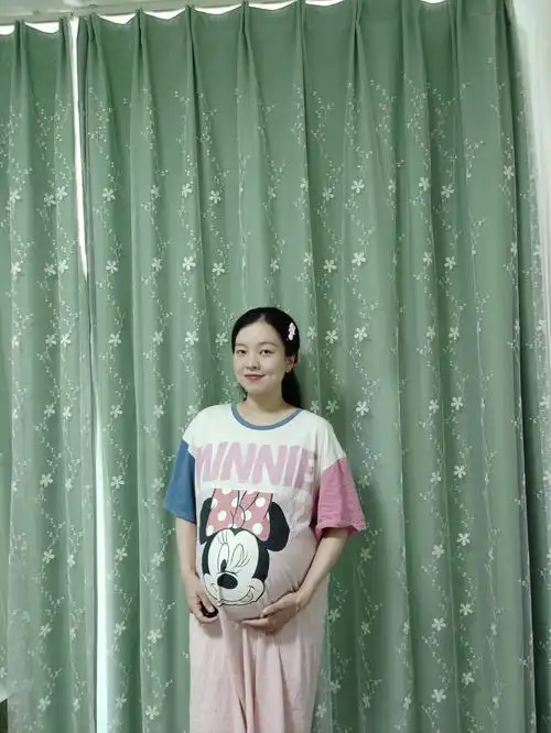 孕40周3的自拍写真