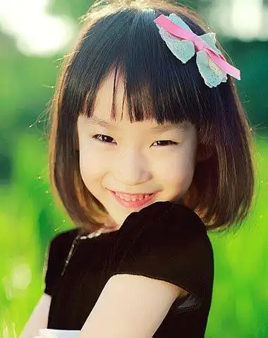 4岁儿童女孩短发发型 4岁小孩发型图片