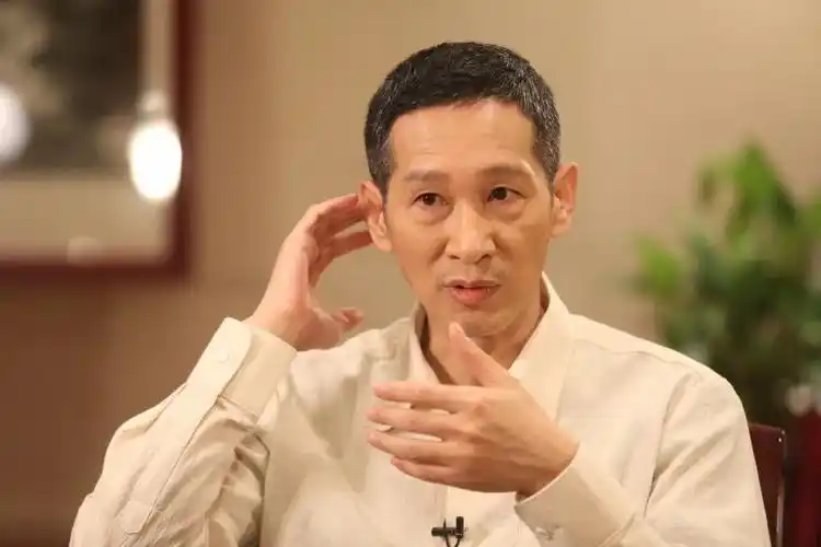 多年积淀厚积薄发遇见金牌绿叶王劲松