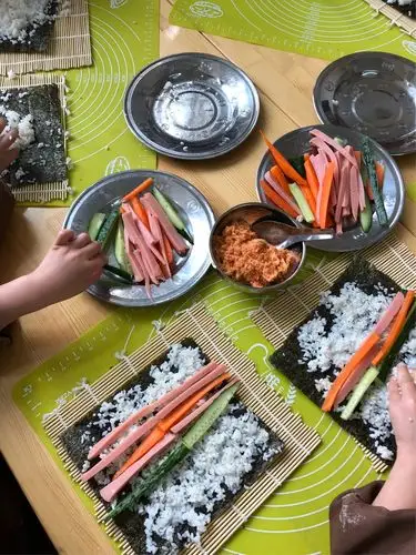 县直幼儿园 一班 制作寿司活动