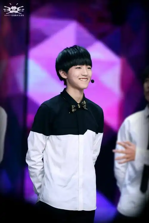 tfboys王俊凯 2015.03.22 快乐大本营录制现场.