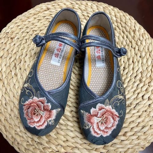 元乐申老北京布鞋女绣花鞋民族风浅口妈妈单鞋汉服软底舒适春夏布鞋