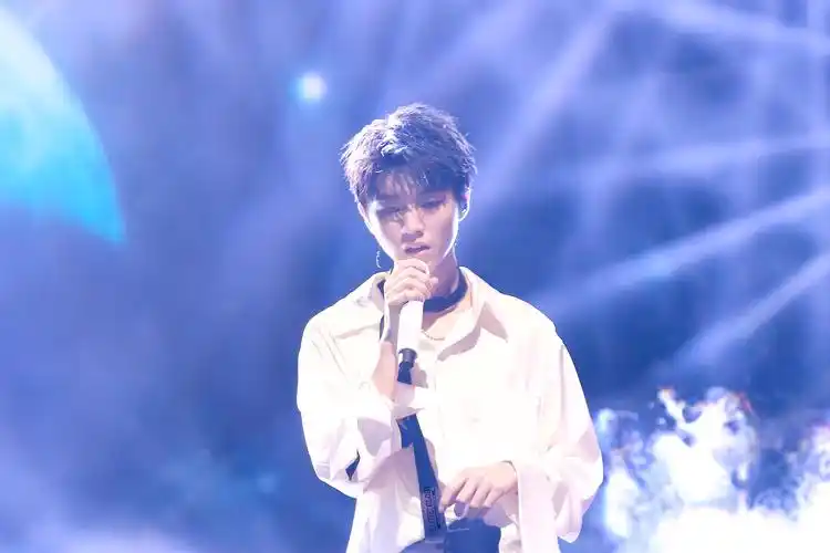 8.11王俊凯周年演唱会 cr.logo - 堆糖,美图壁纸兴趣社区