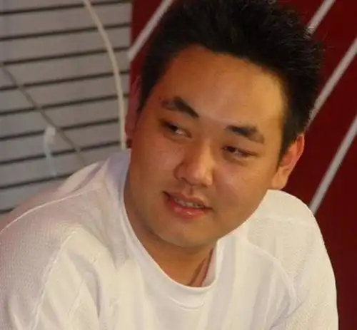 小龙人的扮演者小龙人的扮演者陈嘉男