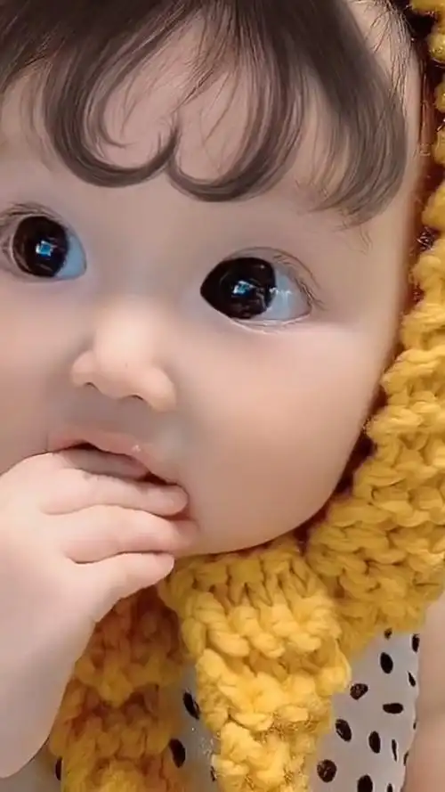 生了一个大眼睛萌娃,可爱极了,忍不住发出来让大家看看