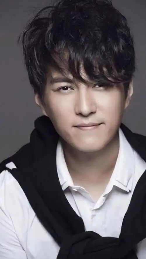 大器晚成明星勒东!