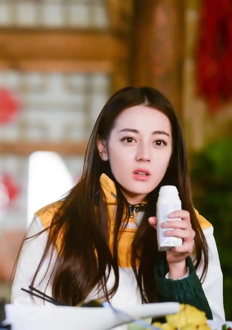 奔跑吧的小迪#上热搜 #热度 #迪丽热巴 #热搜 #热门 # - 抖音