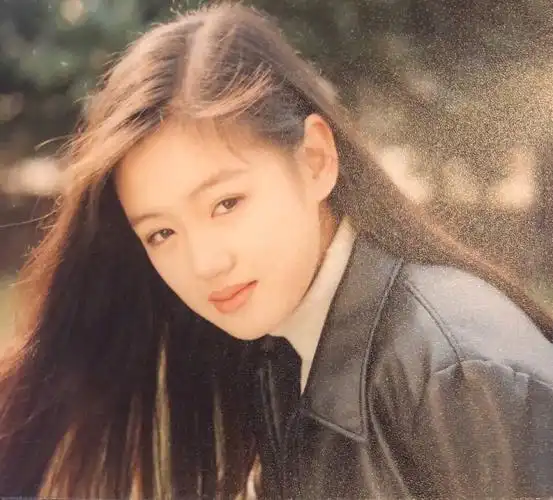 九十年代的美人——薛佳凝