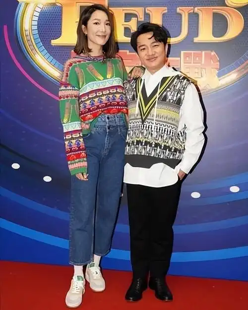 回顾武大郎宋文华是武术高手身高不足1米5娶了个老婆1米7