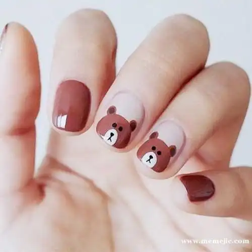 特色突出的可爱卡通小猴子美甲图片